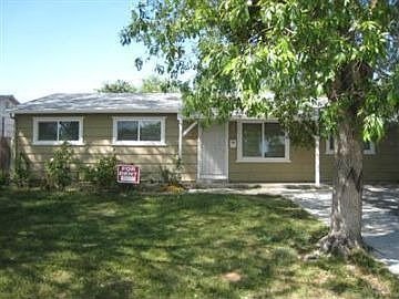 1st image of 2575 Meadow Wood Cir