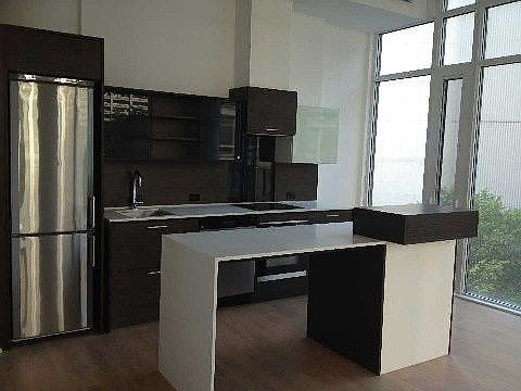 2nd image of 75 Saint Nicholas St #1307