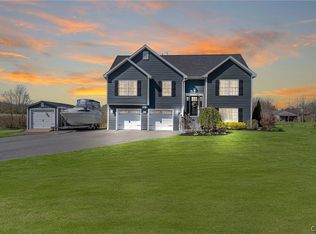 8605 Wilson Point Rd, Canastota, NY 13032