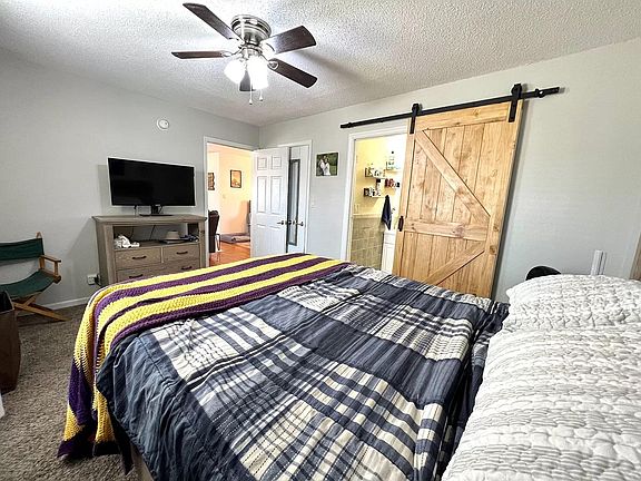 5th image of 731 Shelton Cir