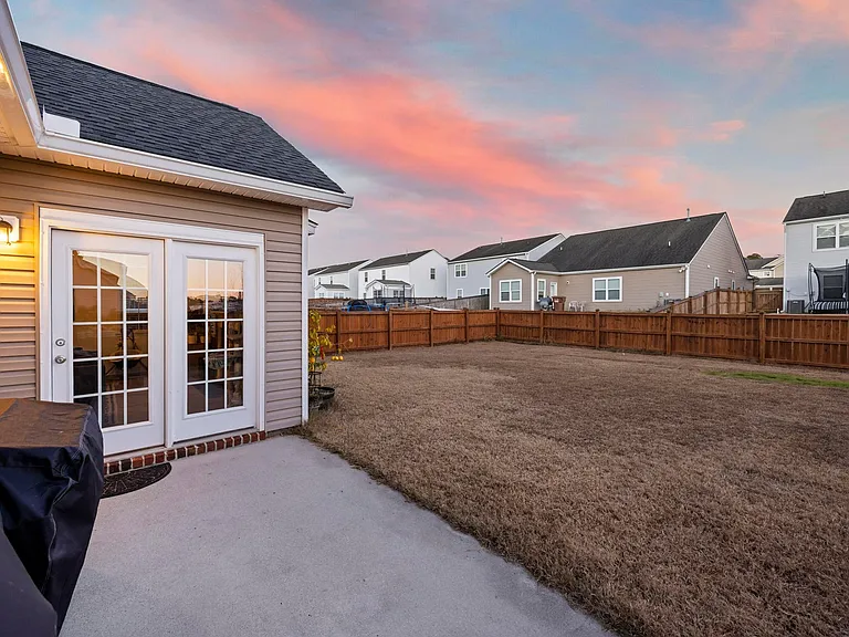 622A Pendleton Dr — Photo 32