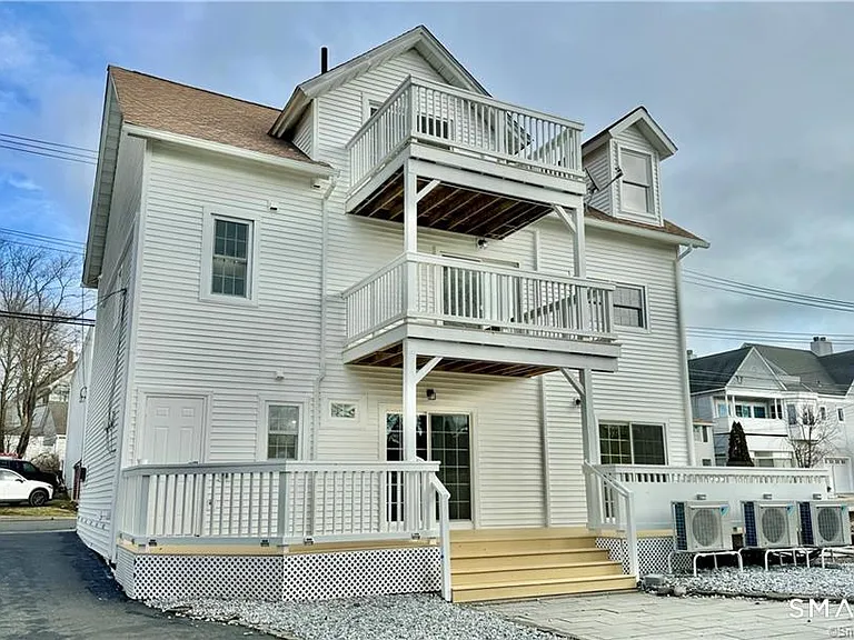 37 Village Rd #1 — Photo 12