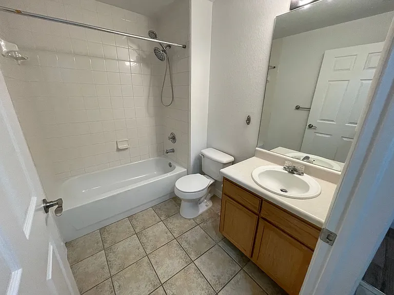 7915 Preserve Cir #217 — Photo 20