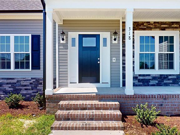 3rd image of 318 Pickens Drive