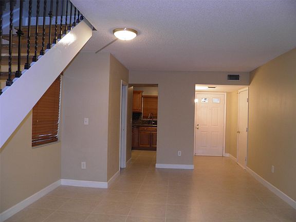 4th image of 4964 SW 121 Avenue #0