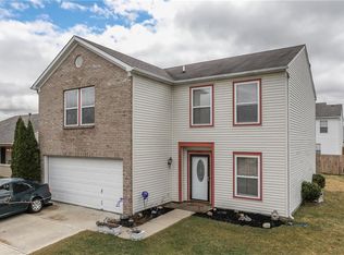 653 Holly Rose Way, New Whiteland, IN 46184