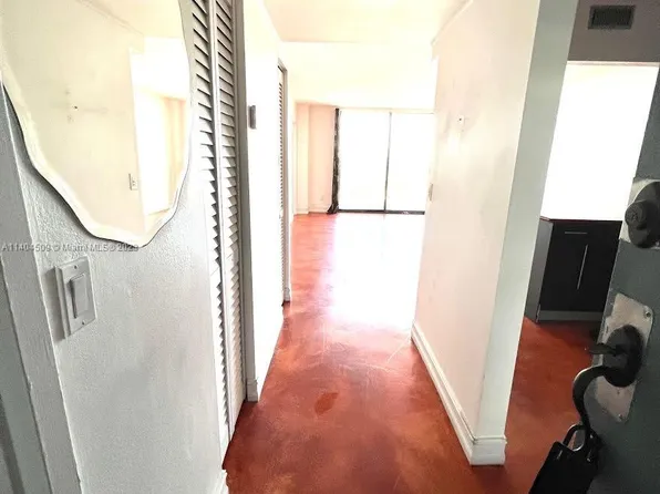 13499 Biscayne Blvd APT 1411, North Miami, FL 33181