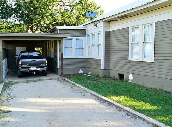 3rd image of 1601 Avenue C