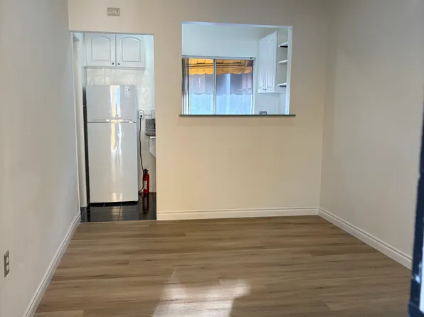 5005 1/2 Denny Ave #5005-1/2, North Hollywood, CA 91606