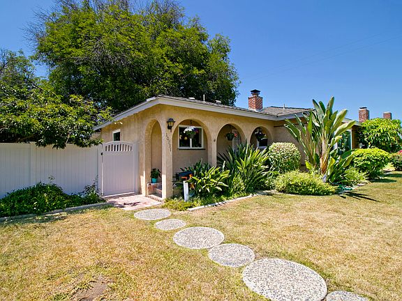 4th image of 10831 Bogardus Ave