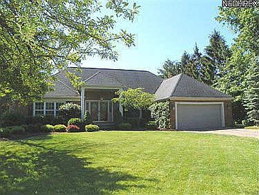 3rd image of 1253 Charter Oak Ln
