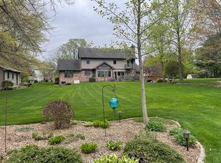 6368 Lakewood Dr, Greentown, IN 46936