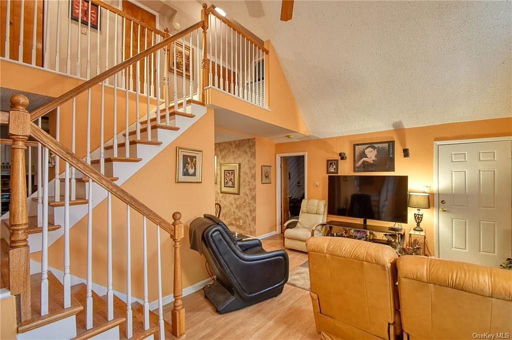 11 Fox Run, Woodridge, NY 12789 Zillow