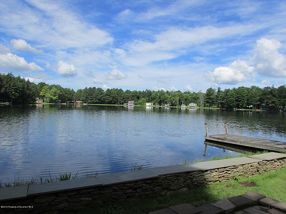 5th image of 755 Lake Roy Cir