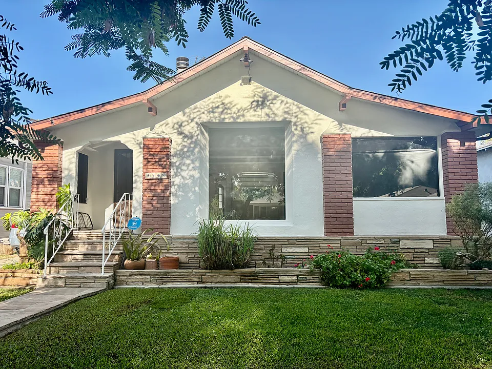 3549 Schaefer St