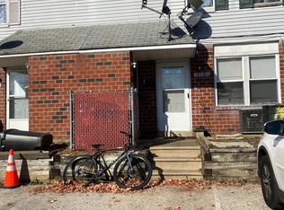 9431 Fairgreen Ln, Philadelphia, PA 19114