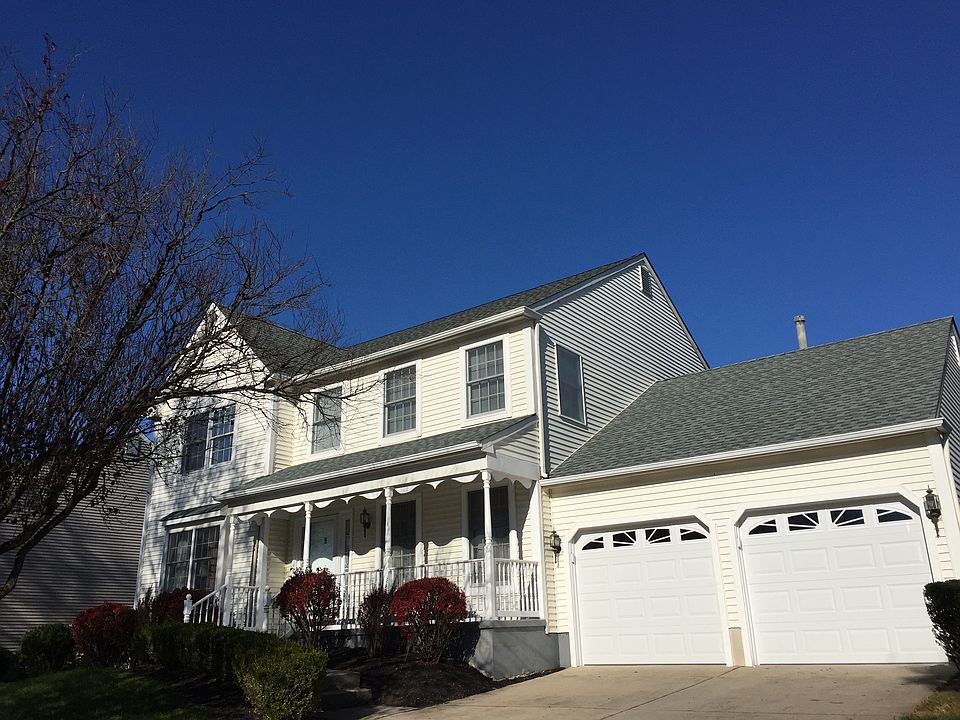 2nd image of 9 Wayne Dr