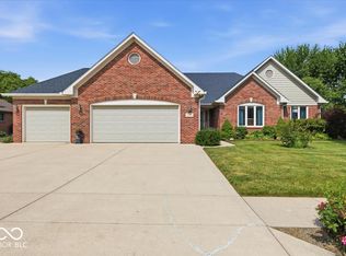 1094 Brookway Dr, Avon, IN 46123