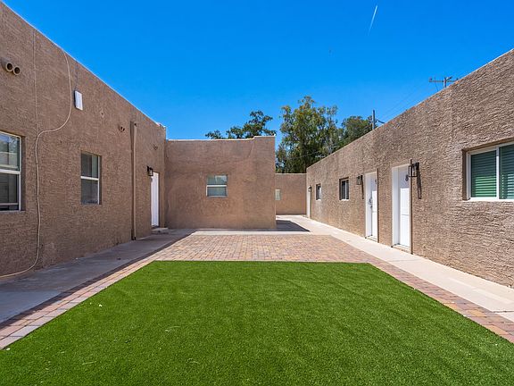 4th image of 601 N Cameron Ave #3-9