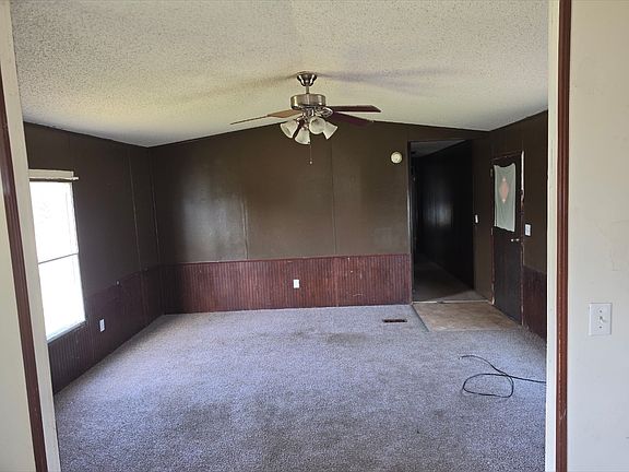 2nd image of 110 Mallard Park Rd