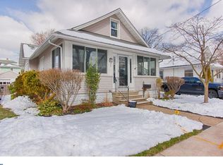 207 E Pine St, Audubon, NJ 08106