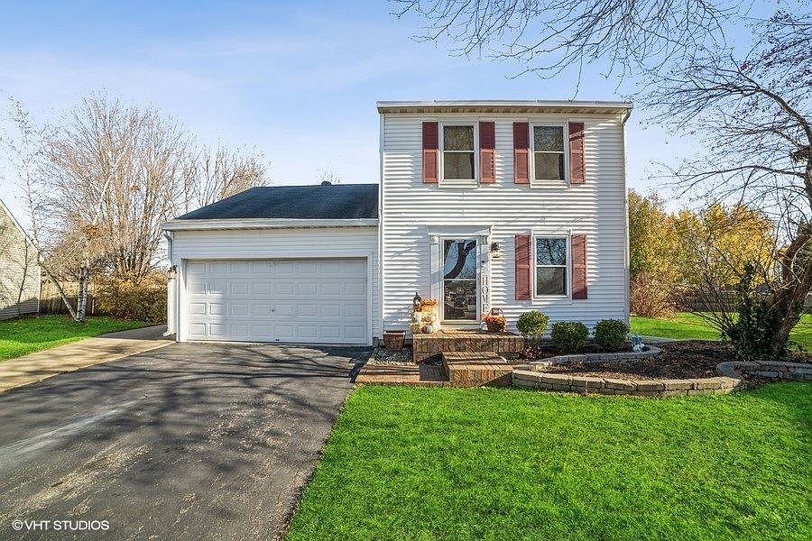 1st image of 11 Marie Ct