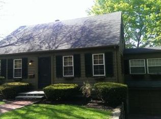 55 School St, Saugus, MA 01906