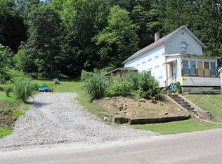 486 Deersville Ave, Uhrichsville, OH 44683