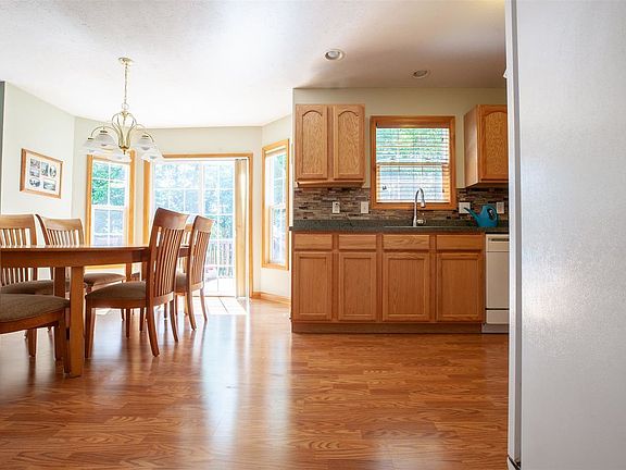 5th image of 57143 Pine Needle Ct