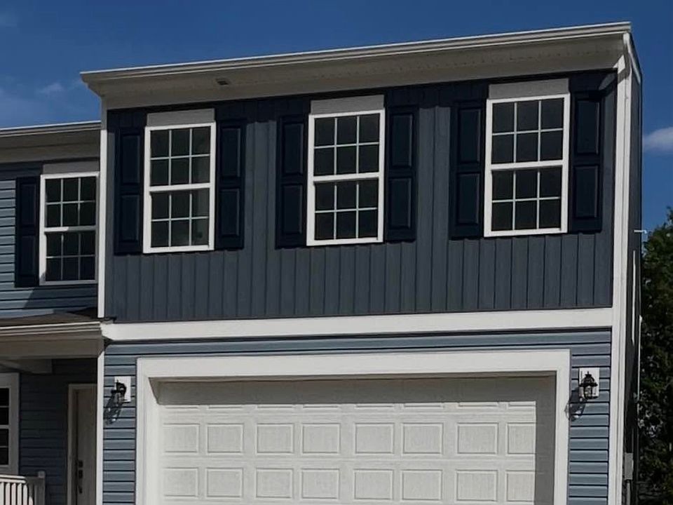 1st image of 10162 Chatham Run Ln