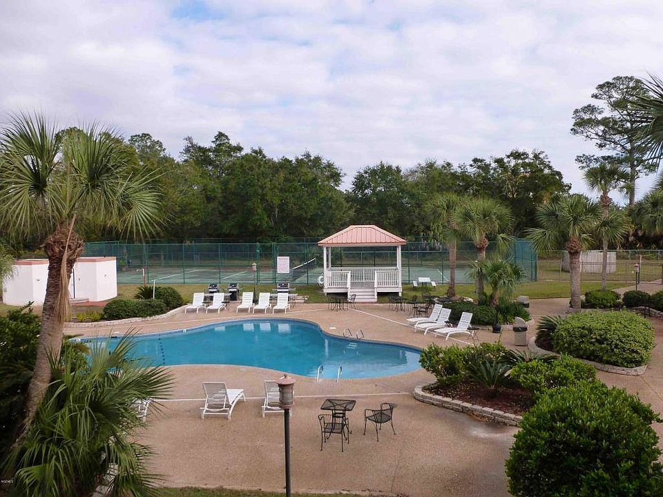1st image of 2046 Beach Blvd