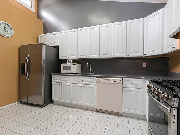2nd image of 12114 Keel Ct