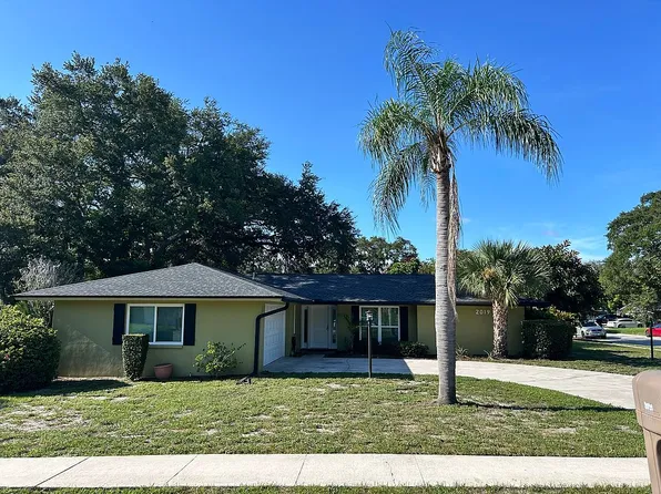 2019 Forest View Dr, Palm Harbor, FL 34683