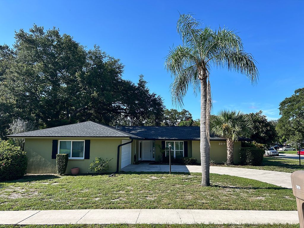 2019 Forest View Dr - Property Image