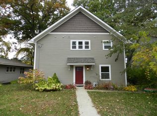 1166 Chemung Dr, Howell, MI 48843