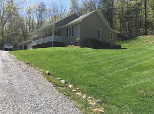 5921 Peaceful Valley Rd, New Castle, VA 24127