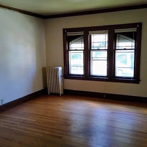 516 N 52nd St #1 — Photo 8