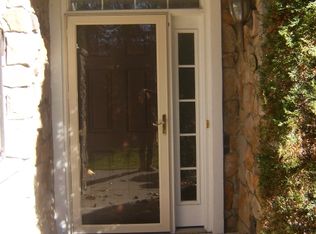 162 Winchester Ct, Clifton, NJ 07013
