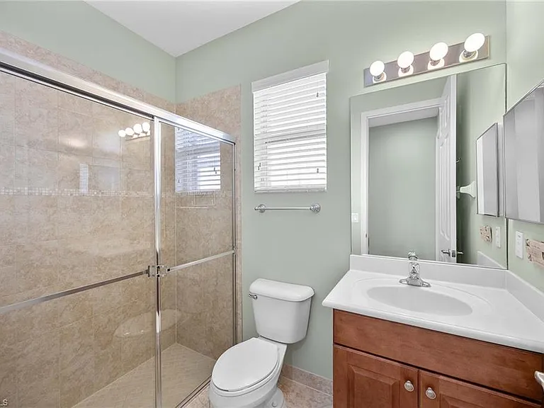 6542 Marbella Dr — Photo 25