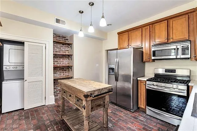 4436 General Pershing St — Photo 9