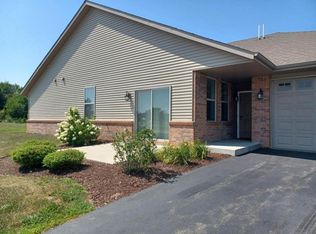 11616 Willowbrook Rd, Roscoe, IL 61073