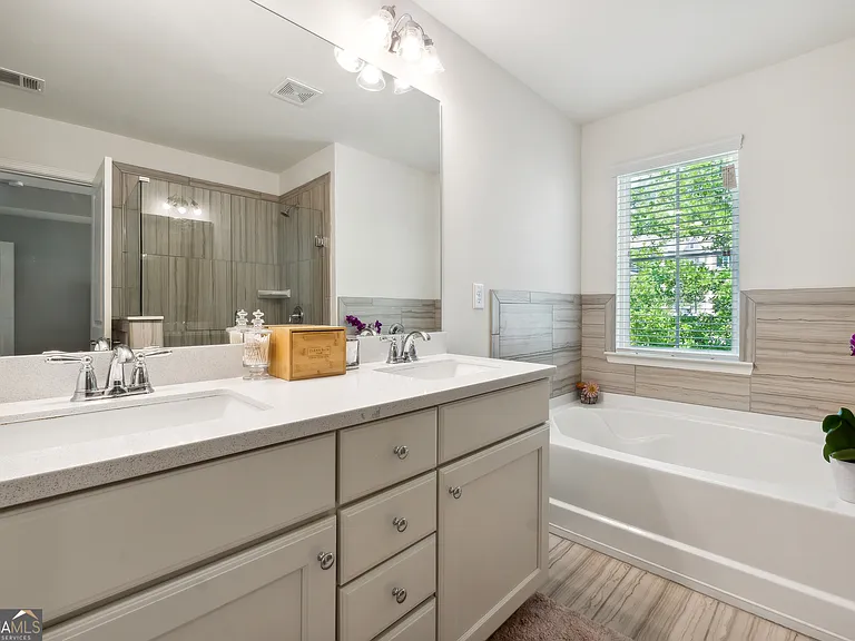 1499 River Oak Ln — Photo 17