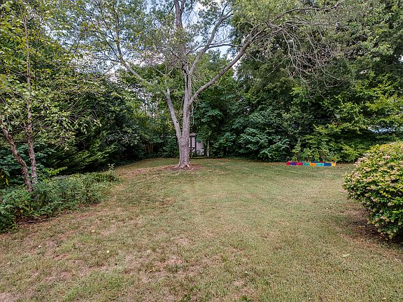 2nd image of 5426 Farmbrook Dr