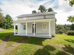 627 S Pierpont Rd, Morgantown, WV 26508