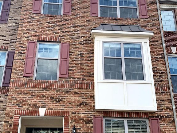 2nd image of 22623 Norwalk Sq