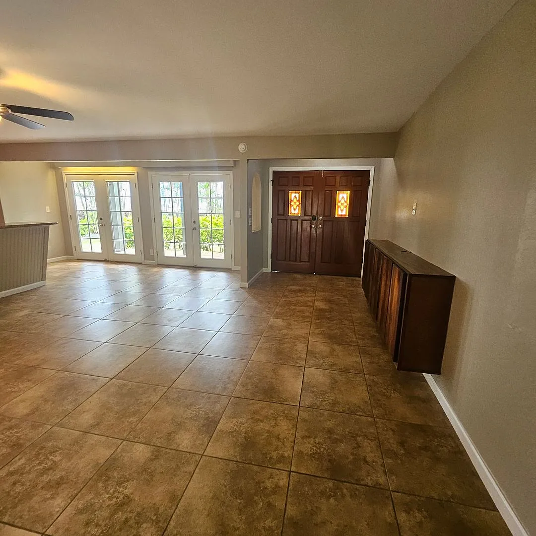 Ocean View 2 bedroom in the heart of Lahaina — Photo 2