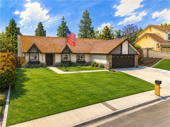 11244 Clara Ct, Riverside, CA 92505