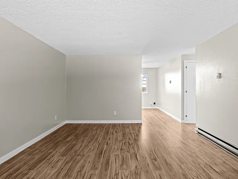13910 SE Redwood Ave #2 — Photo 3