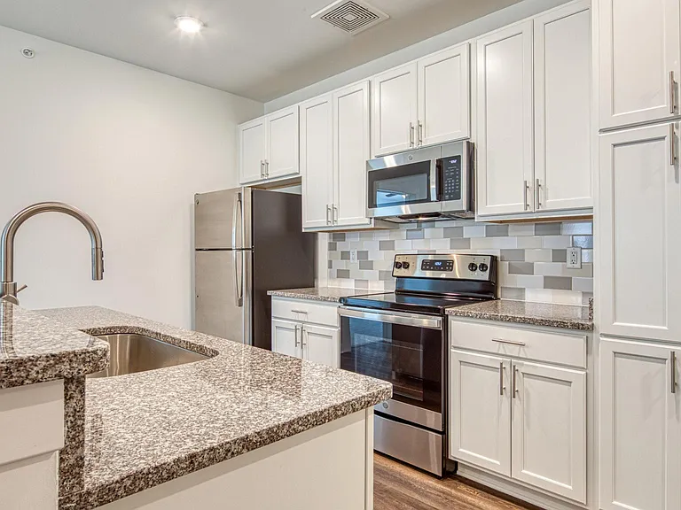 The Apartments at Hallstead Reserve. Modern. Welcoming. Authentically Suffolk. — Photo 148