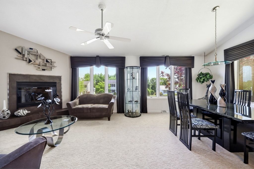 57 Valley View Dr, Ludlow, MA - View 6